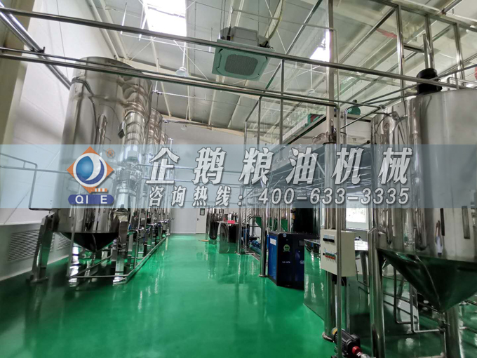 企鵝牌茶籽油雙螺桿榨油機(jī)，用心制造獲得客戶認(rèn)可(圖5)